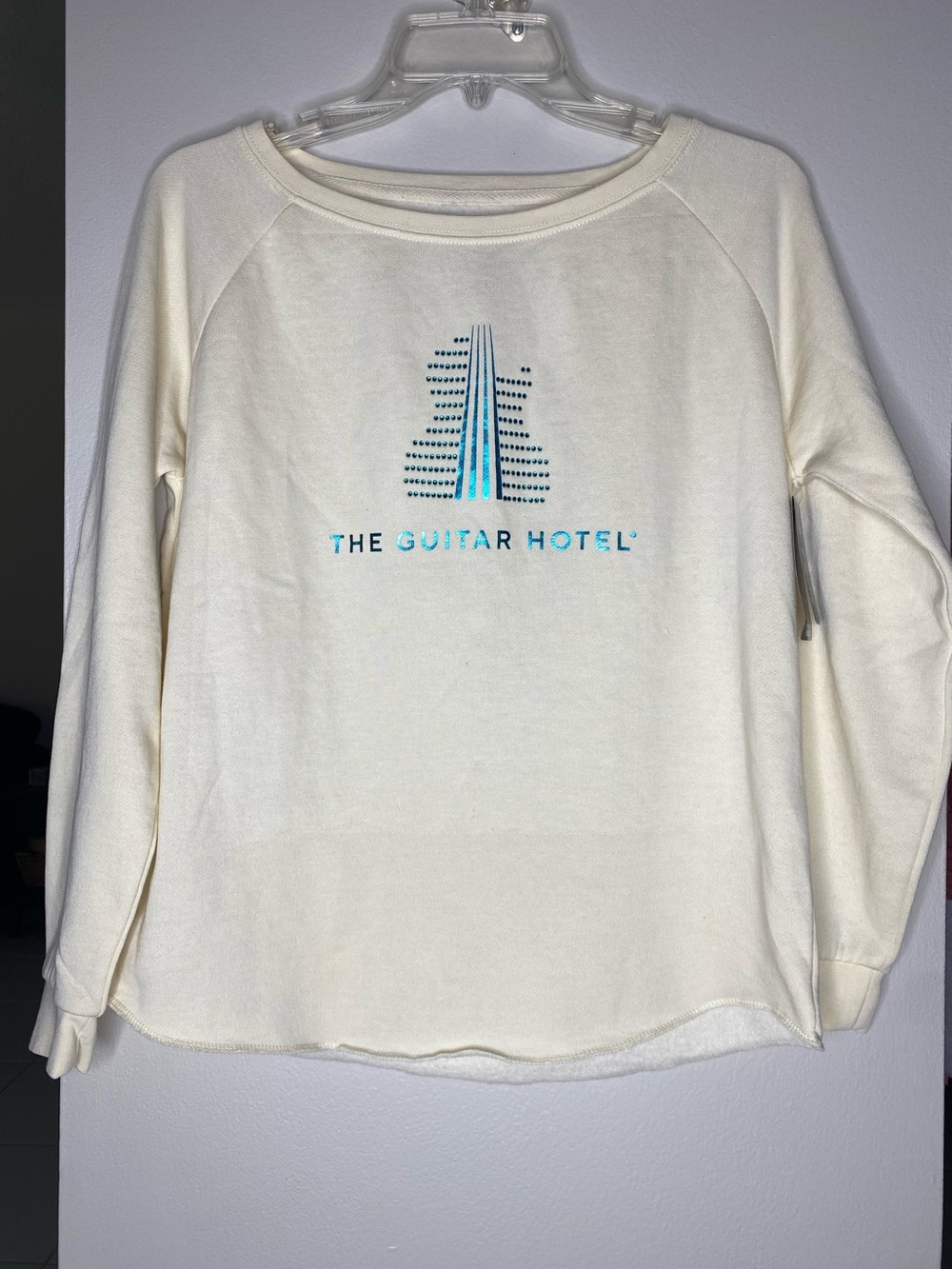 NWT! Hard Rock Guitar Hotel Crewneck
Pullover Fleece Sweatshirt In Bone -Size XS